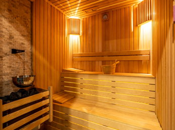 H SAUNA 6
