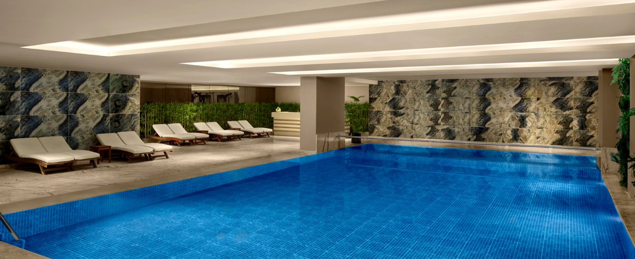 CT Spa Indoor Pool 01
