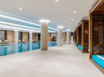 H SPA INDOOR POOL 1