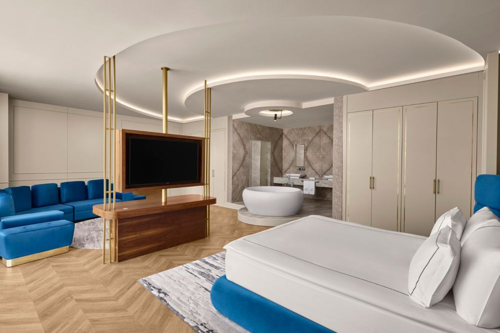 CT Room Royal Suite 04