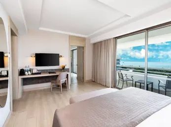 Family Suite Bedroom 3