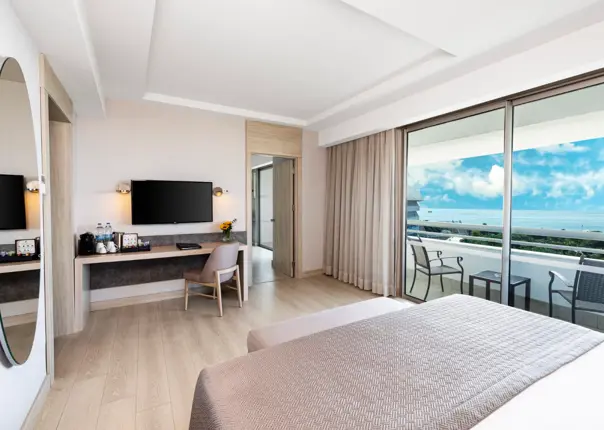 Family Suite Bedroom 3