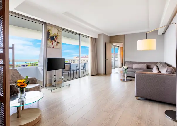 Family Suite Living Room 2