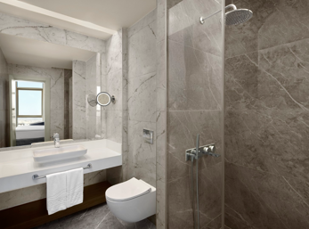 CT Room Deluxe King 03