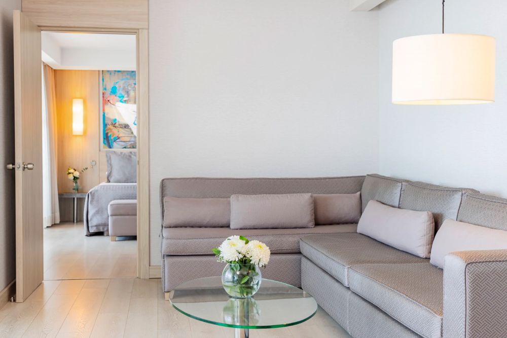 Family Suite Living Room 1