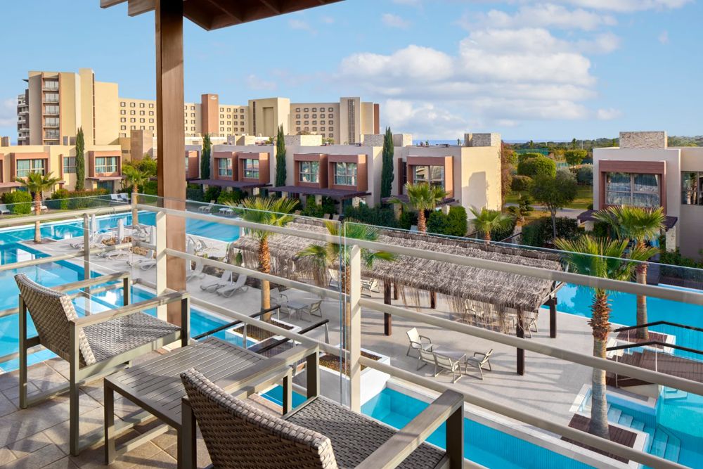 Concorde Bafra Oda Aile Havuz Suite 7225 01