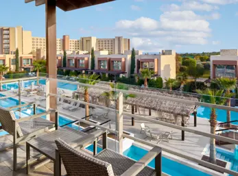 Concorde Bafra Oda Aile Havuz Suite 7225 01