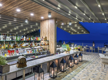 Escape Bar Evening 1