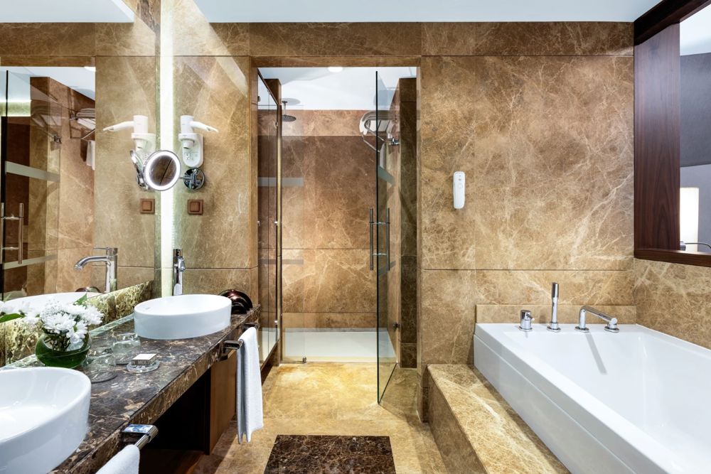 Royal Suite Bathroom