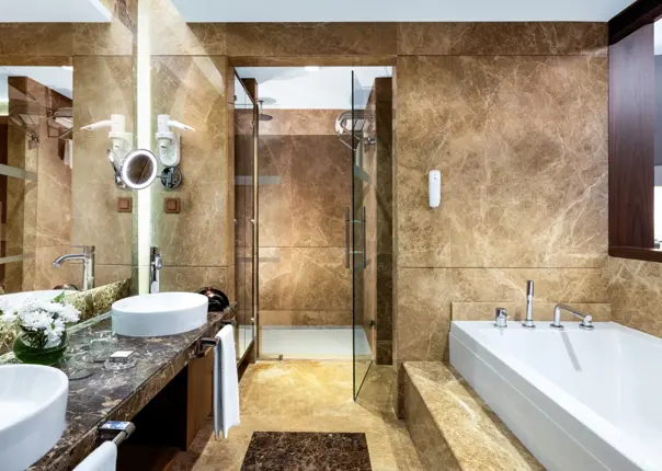 Royal Suite Bathroom