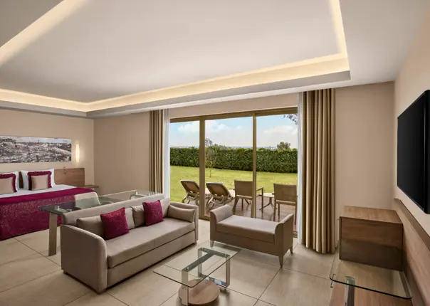 Concorde Bafra Oda Aile Bahce Suite Bahceye Acilan 7017 01